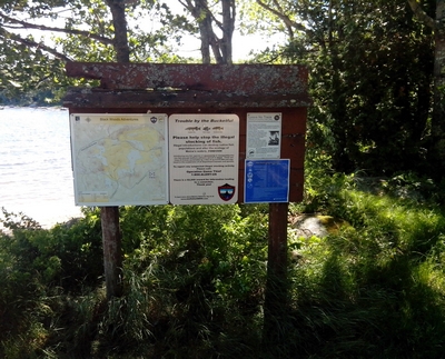 Tunk Lake Kiosk